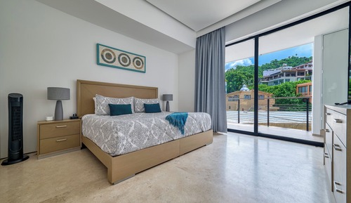 1 Bedroom Suite Corner