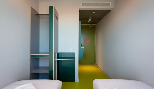 Standard Twin Room, Private Bathroom