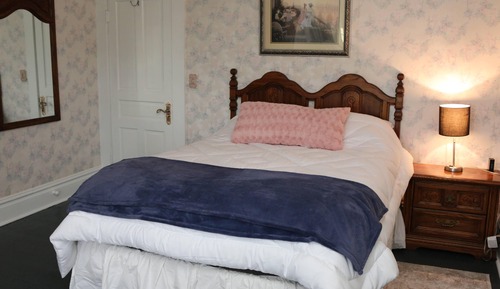 Traditional Room, 1 Queen Bed