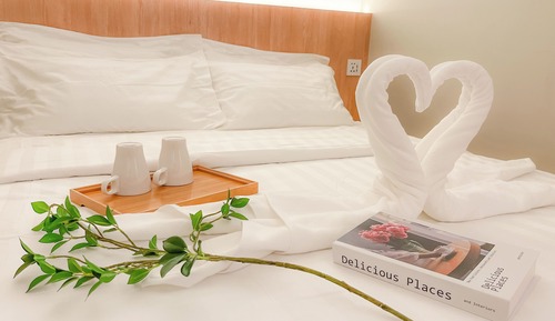 Superior Room (with Shared Bathroom)