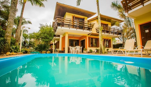 Design Suite, Pool Access, Garden View