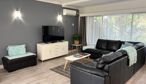 Apartment, 1 King Bed, Garden View