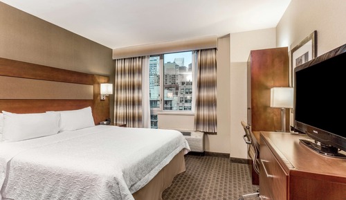 Room, 1 King Bed, City View