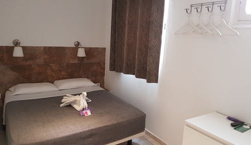 Economy Double Room, Private Bathroom