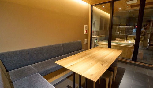 Executive Penthouse, Non Smoking