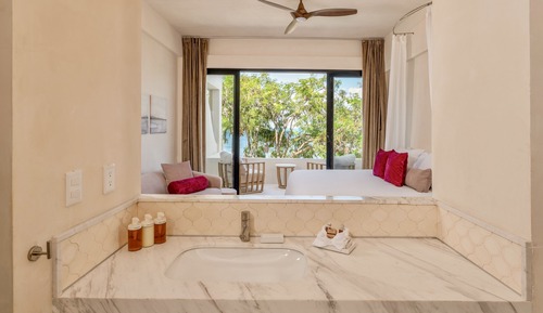 King Suite Ocean View