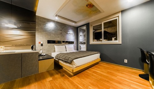 Room (Event room (2PC))