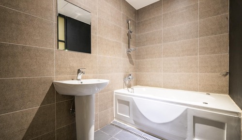 Room (Massage chair room (breakfast provide)