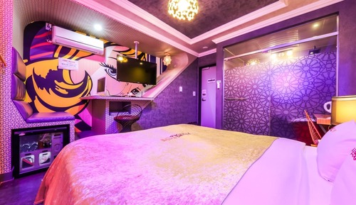 Room (Spa E)