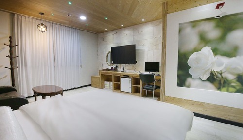 Room (Drive Room (Free breakfast))