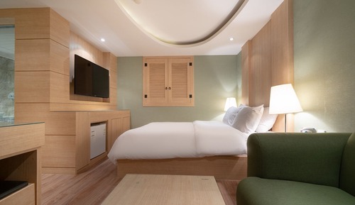 Room (Type B (by car))