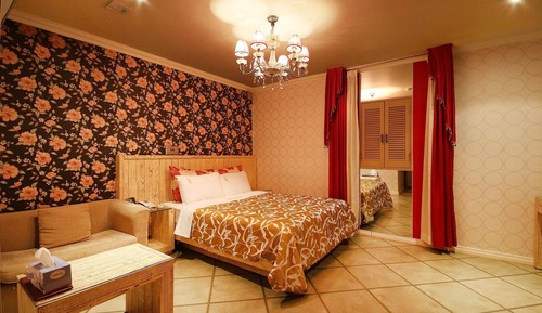 Room (Standard Room)