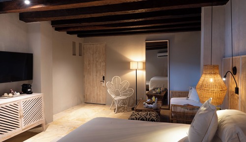 Premium Room, 1 King Bed, Non Smoking