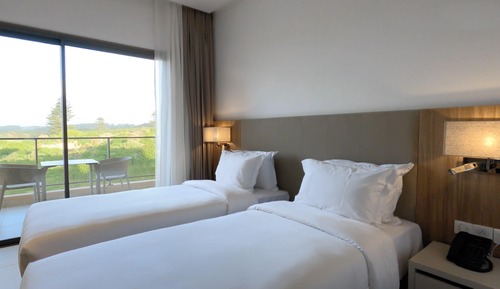 Standard Twin Room