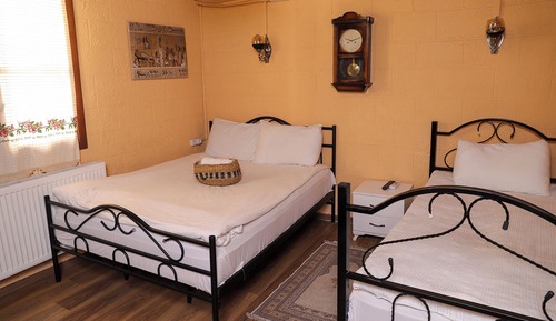 Classic Twin Room