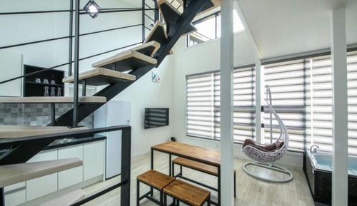 Room (Room 204 (duplex jet spa individual b)