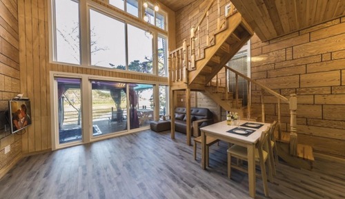 Room (Ha Ryun Sol (Unshared House / Duplex))