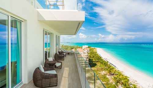 2 Bedroom, Penthouse, Bedroom 1: 1 King, Bedroom 2: 2 Queen