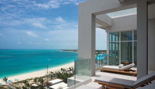 Triplex, 4 Bedroom Residence, Oceanfront, Pool