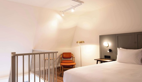 Duplex, 1 King Bed
