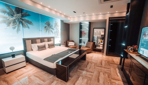 Premium Room