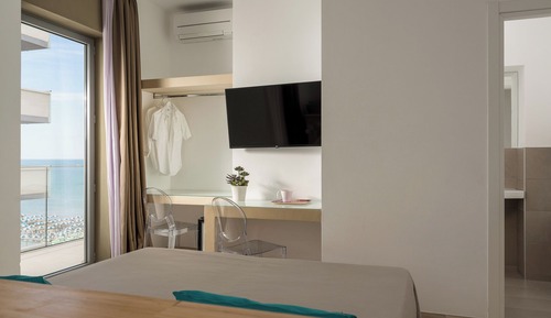 Family Quadruple Room, Sea View