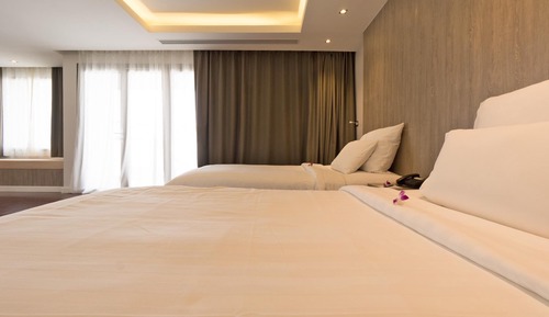 Elite Suite