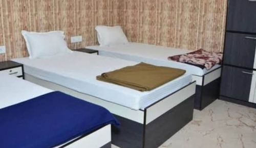 Deluxe Shared Dormitory