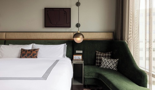 Room, 1 King Bed, City View
