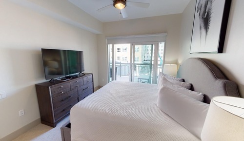 Luxury Condo, 2 Bedrooms