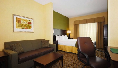 Suite, 1 King Bed, Non Smoking