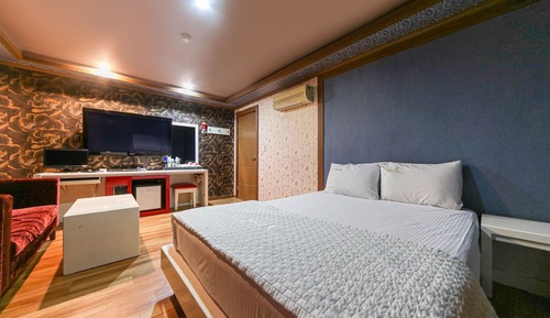 Room (Standard Room)