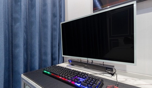 Room (Deluxe B (bag 1PC Netflix YouTube vie)