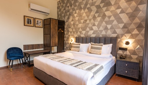 Deluxe Room with River View