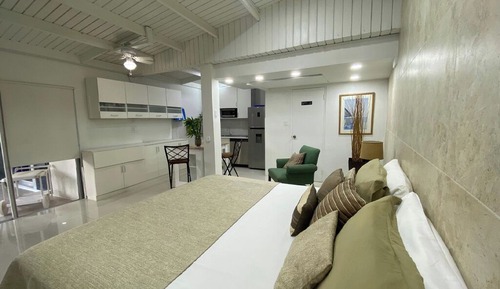 Superior Studio (#12)