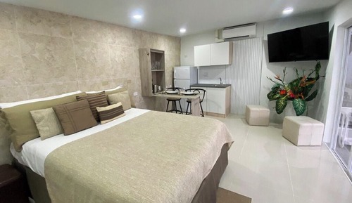 Luxury Studio (#13)