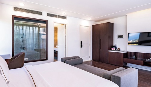 Junior Double Room, Balcony, River View