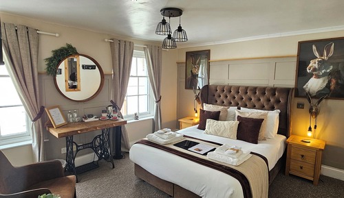 Double Room (Hares Warren)