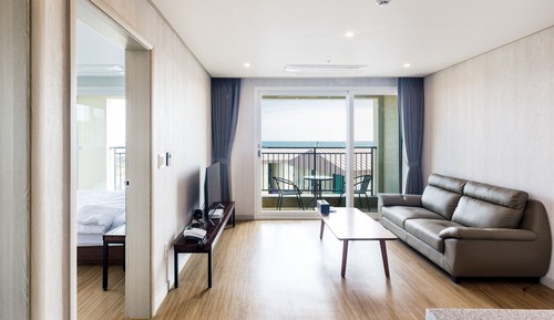 Suite, Garden View