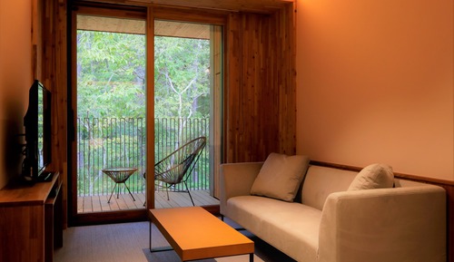 Forest Terrace Superior