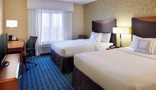 Room, 2 Queen Beds (Mobility/Hearing Accessible, Tub)