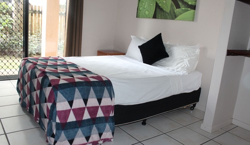 Triple Share Room 