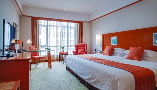 Superior Room, 1 King Bed