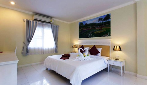 Superior Room, Garden View