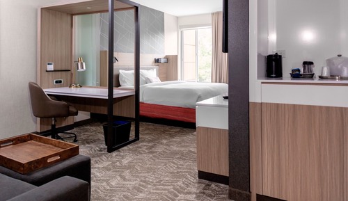 Suite, 1 King Bed