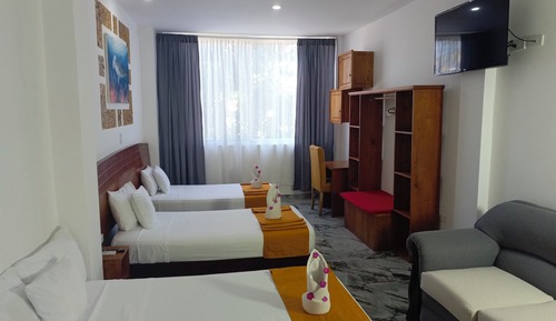 Triple Room