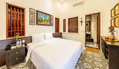 Deluxe Double Room, Courtyard Area