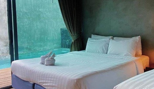 Classic Villa, Multiple Bedrooms, Private Pool, Pool View