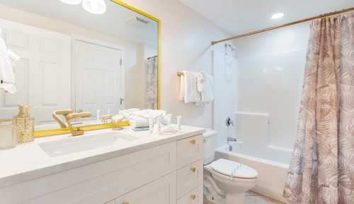 Condo, Multiple Beds (Majestic T2 - 1606)