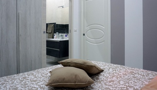 Deluxe Room, 1 King Bed